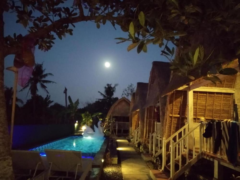 Honeybee Hut Lembongan