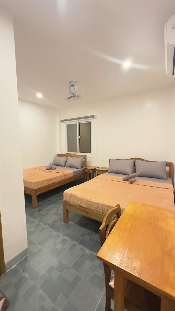 The Palawans Place-b&b