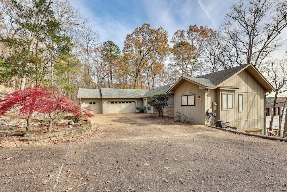 Lakefront Hot Springs Village Home w/ Private Dock