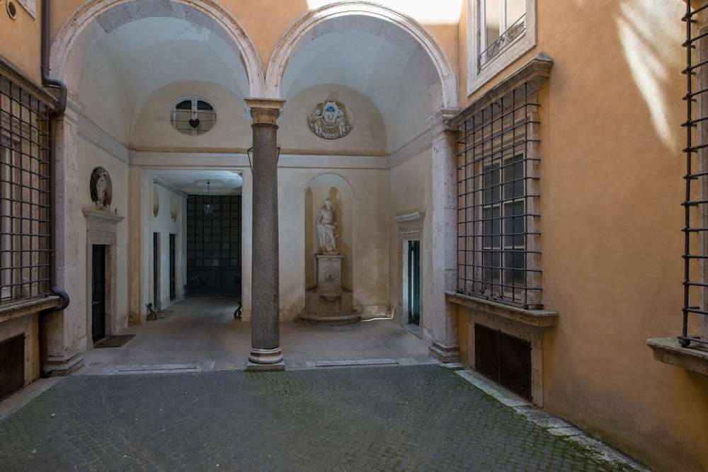 Banchi Nuovi - Castel Sant Angelo