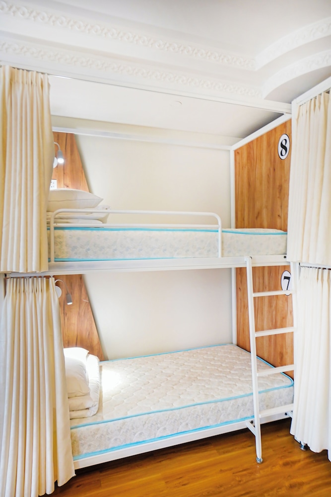white hostel mongolia
