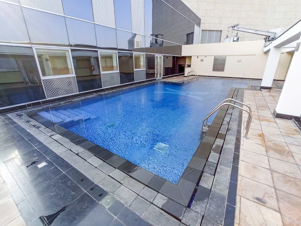 Studio in Difc That Sleeps 4 Comfortably