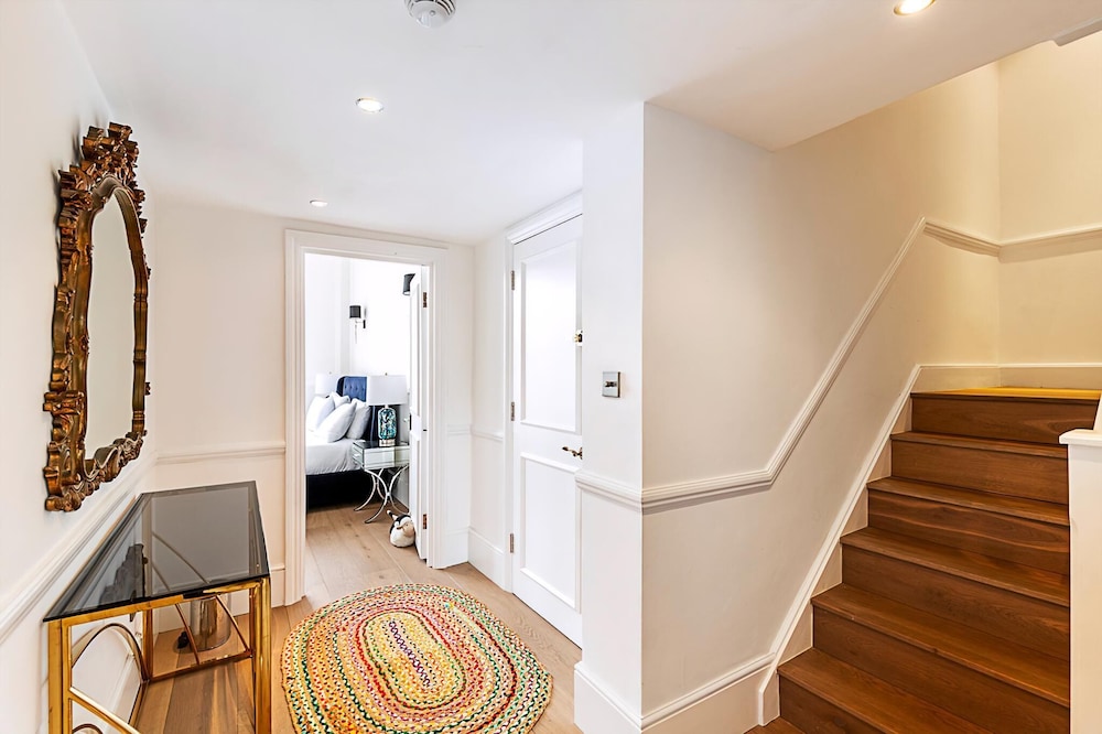 Central London Chic Townhouse
