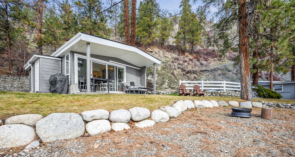 Family Friendly Cottage w Amazing View