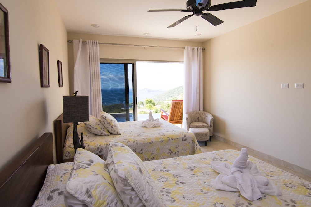 Casa Alegria view 4