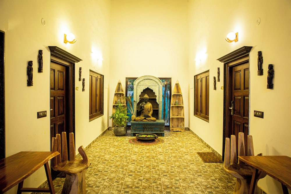Brown Town Resort & Spa