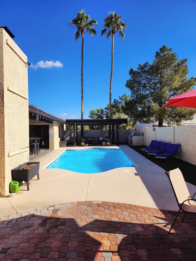 Spacious Mesa Oasis with Heated Pool