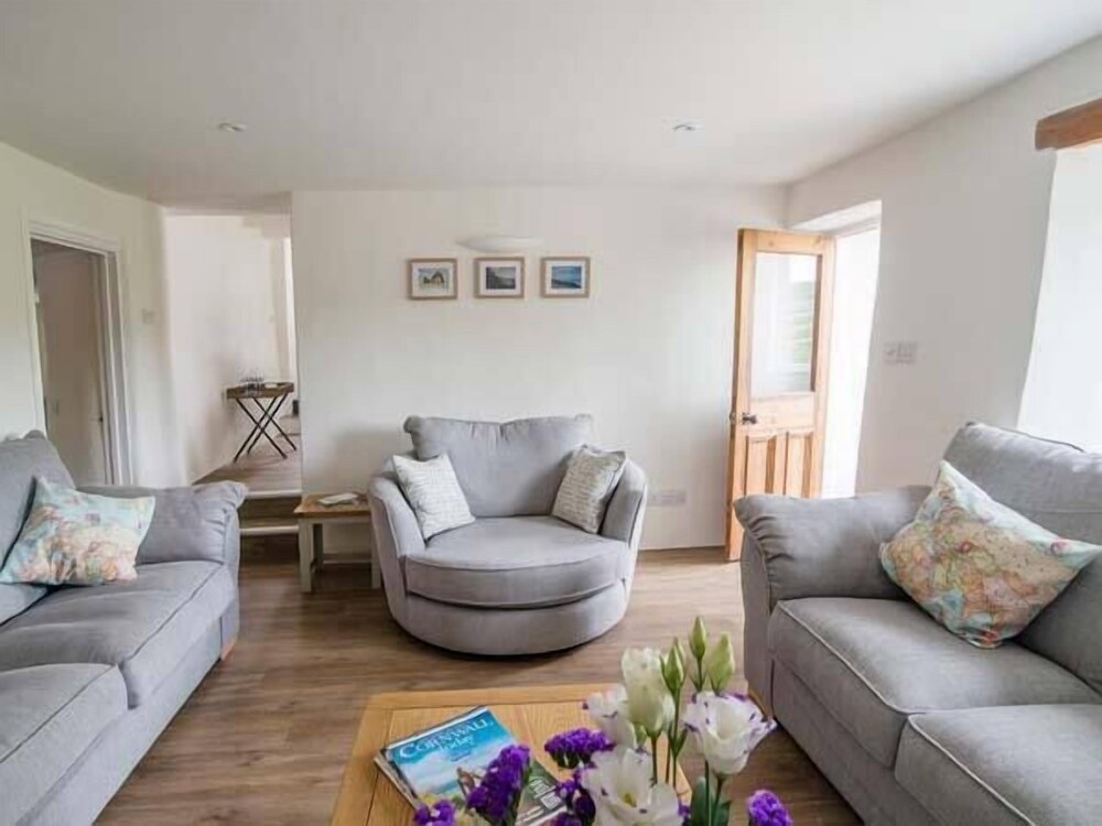 Five Elements Cottage