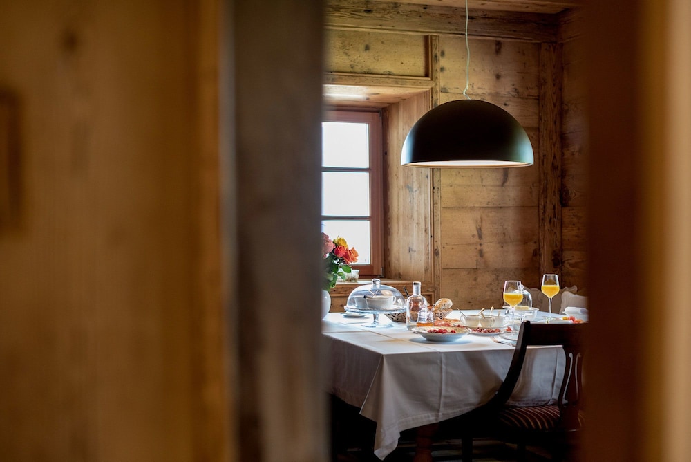 Mitterstiller en Renon — dining