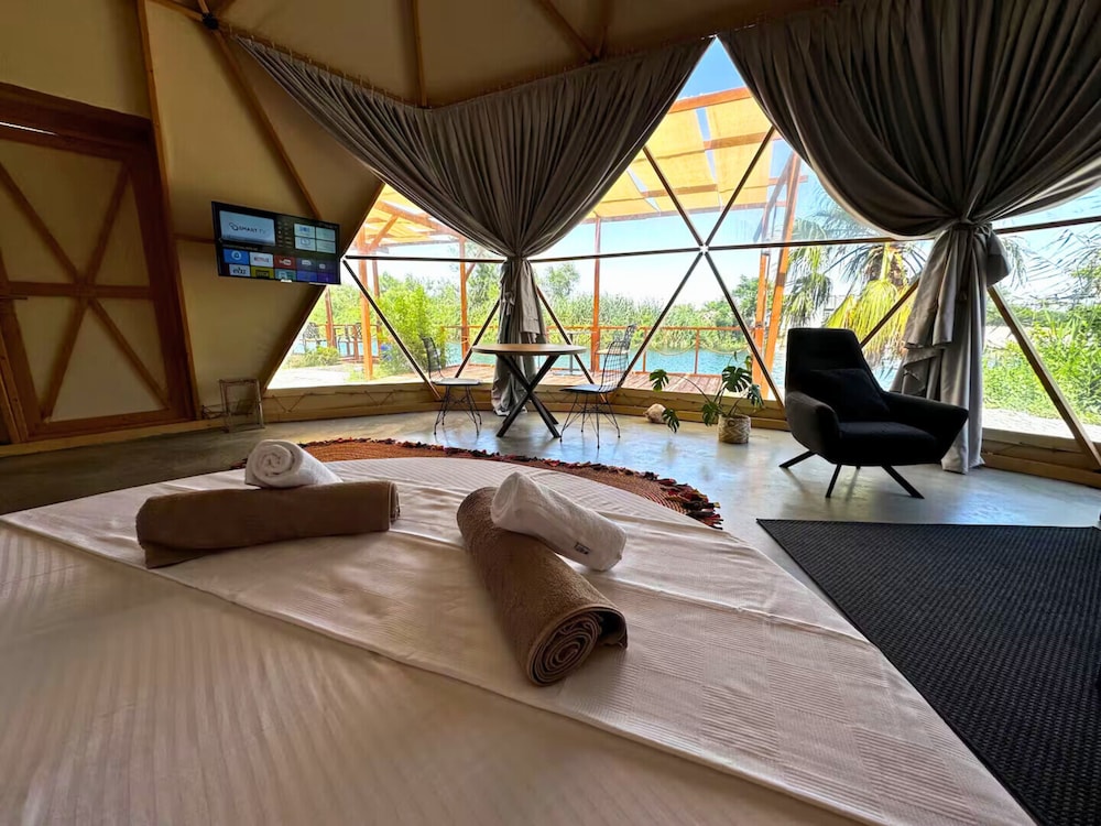 In Out Resort Glamping