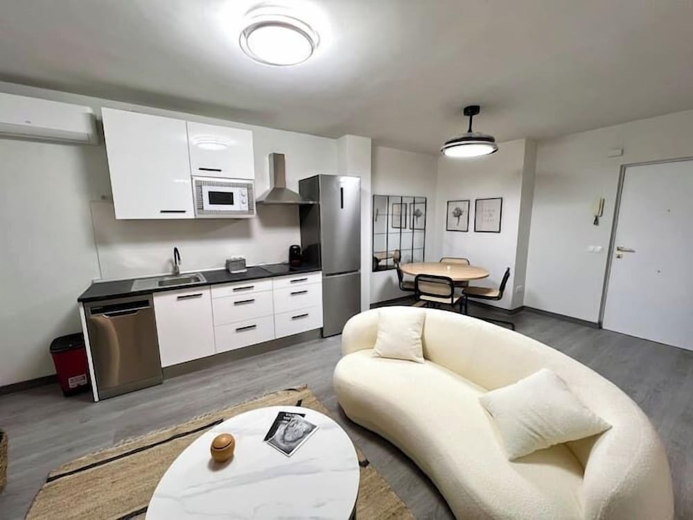 Apartamento de 3 habitaciones en Rivas