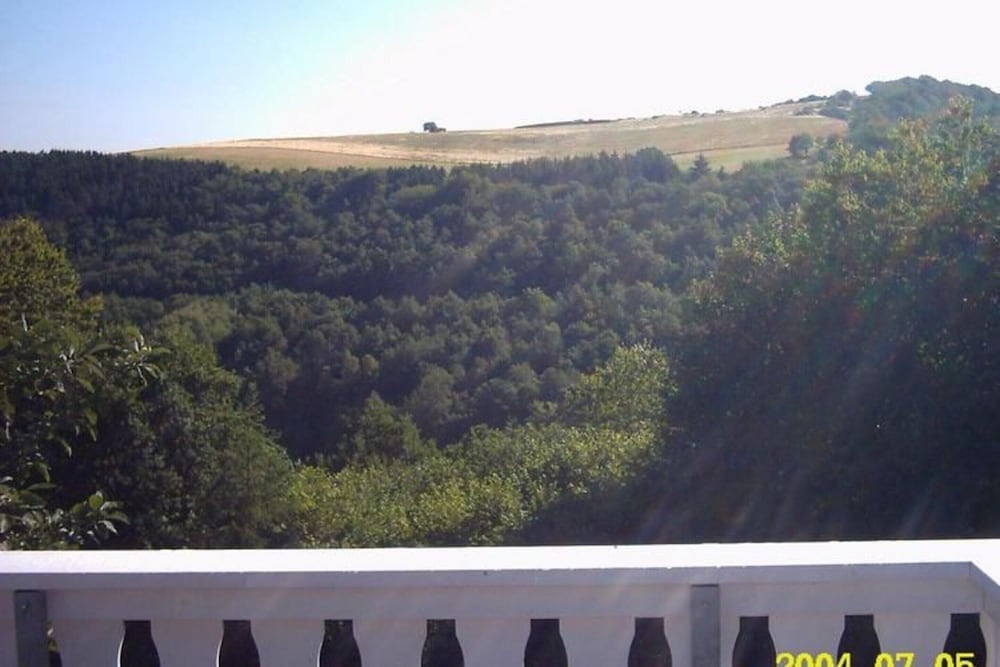 Apartment With Animal zoo and sun Terrace