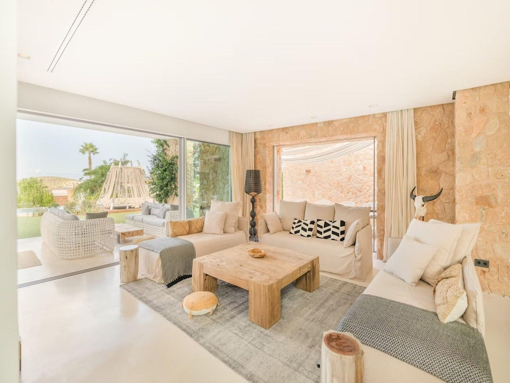 Holiday Home With Pool Area
