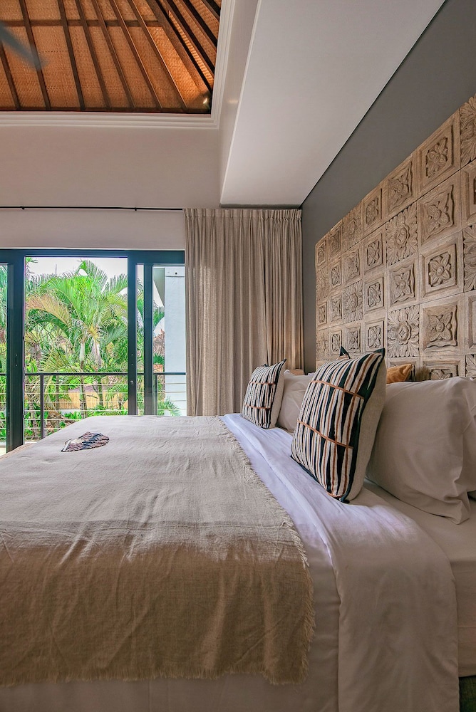 Sister Suites