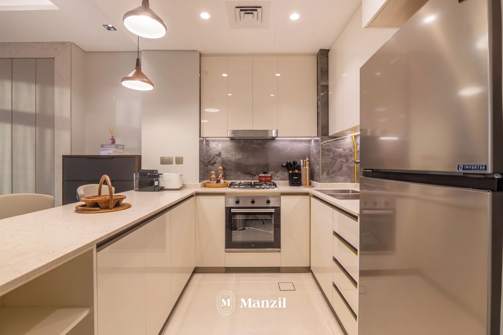 Manzil-1BR Apartment with Burj View