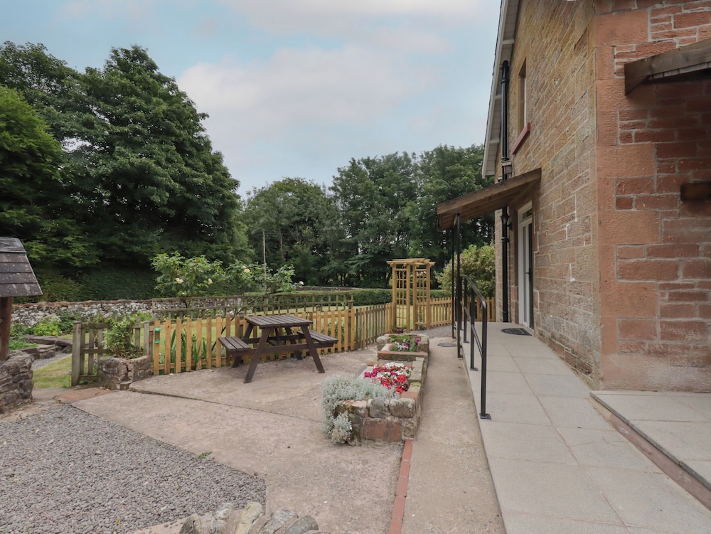 Lucys Cottage