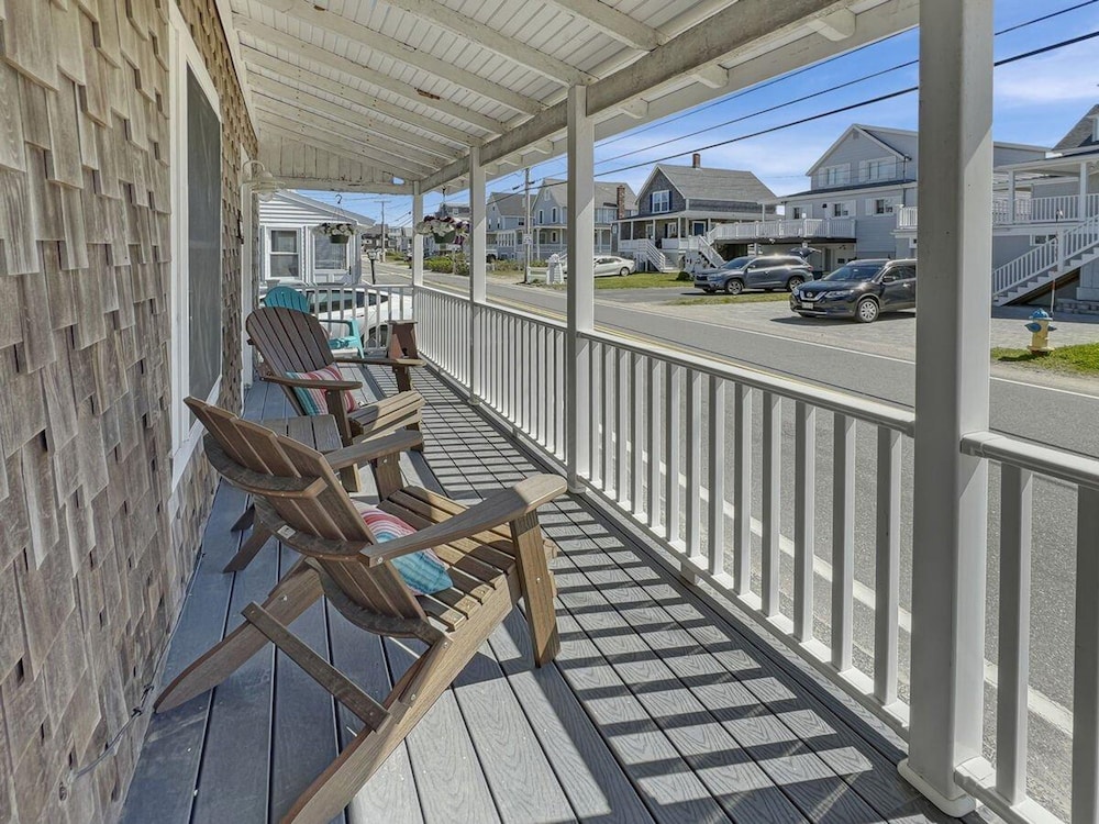 Sea Esta in Wells With 4 Bedrooms and 1 Bathrooms