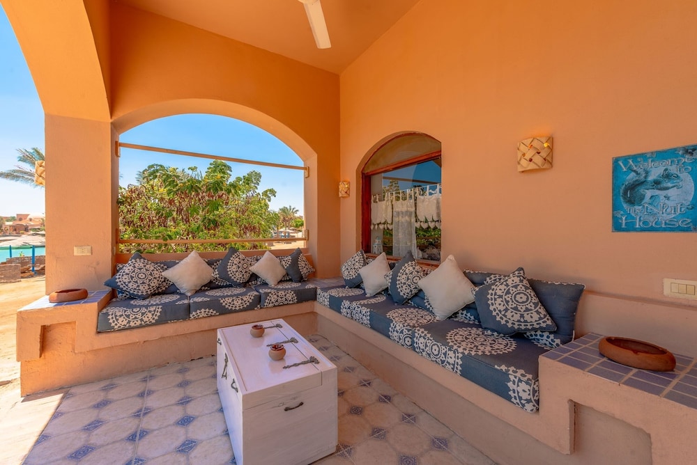 Vesta - Luxury APT - 2BR - Rihana view 4