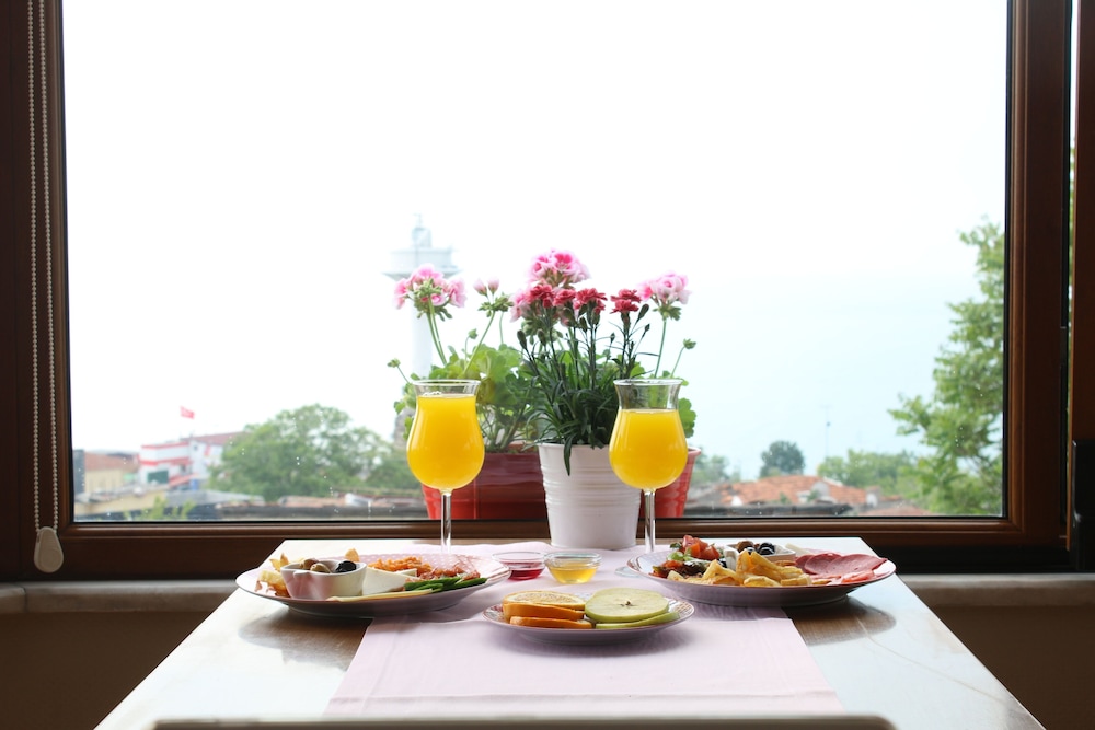 Emine Sultan Otel - Image 28