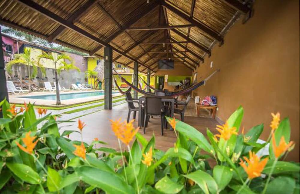 El Sunzalito Hotel