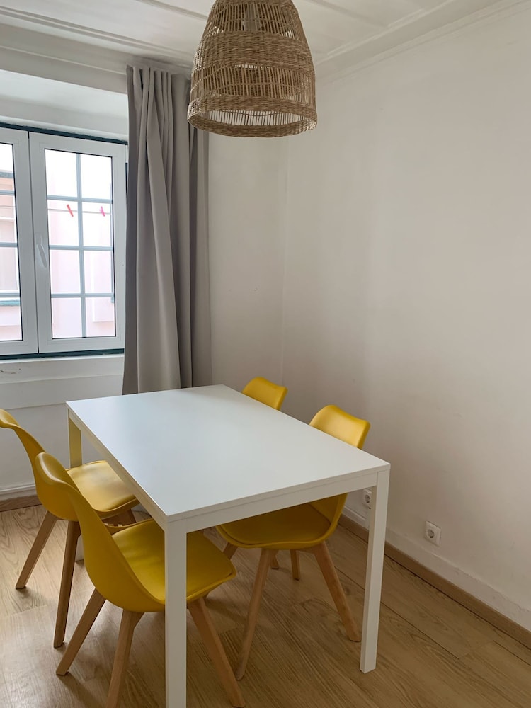 Castle Fado River Alfama Flat