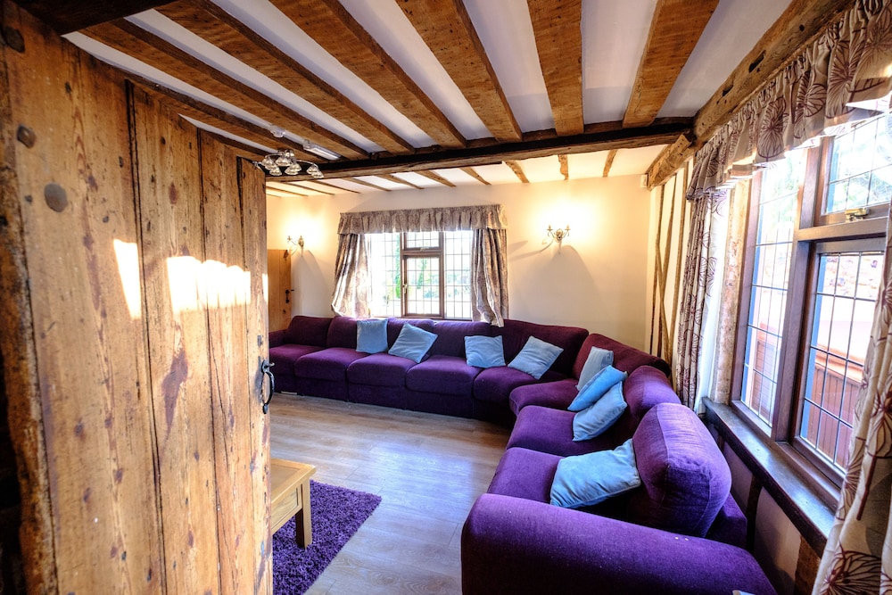 Unique Luxury Escapes