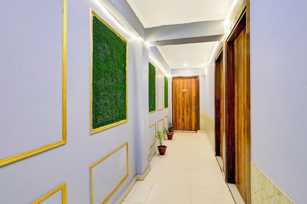 Fabhotel Akki Residency