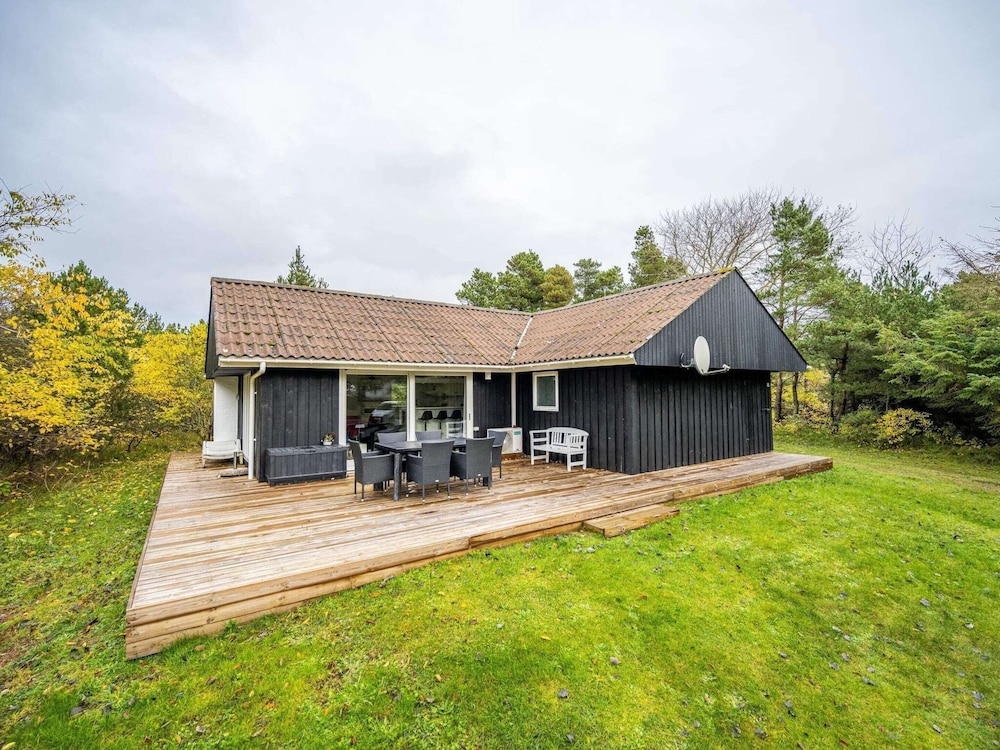 5 Person Holiday Home in Blavand