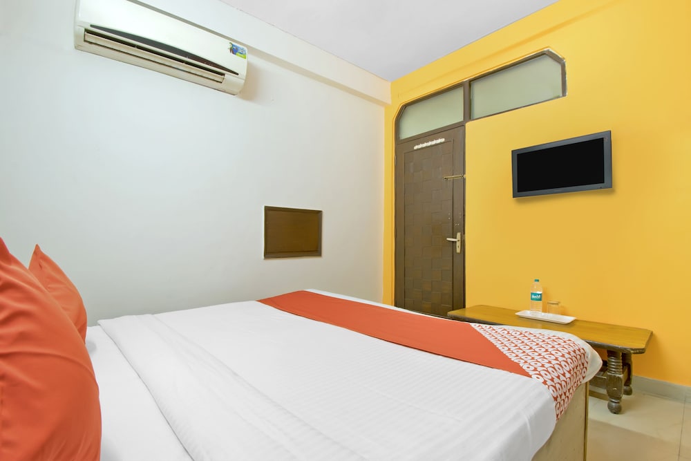 OYO 24376 Merriment Residency view 4