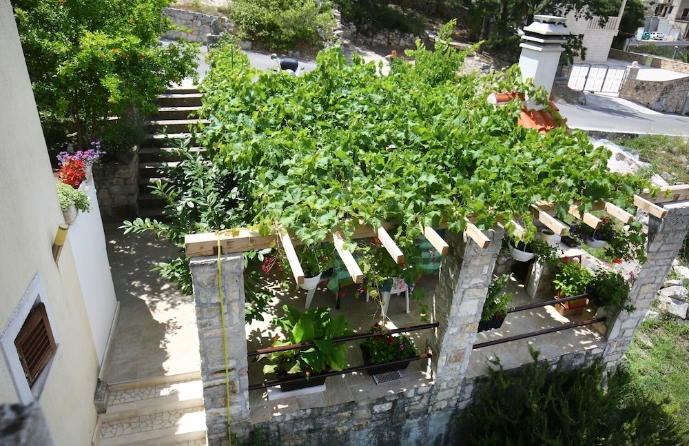 Photo 30