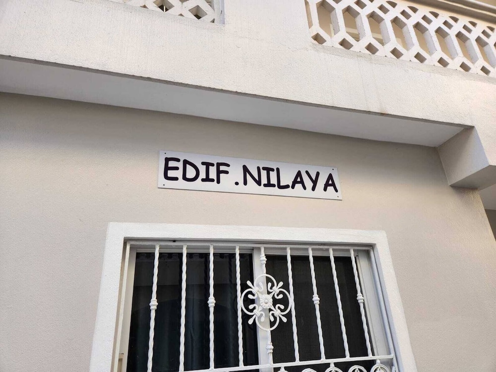 Secure 4-pers Apartment Close to the Beach