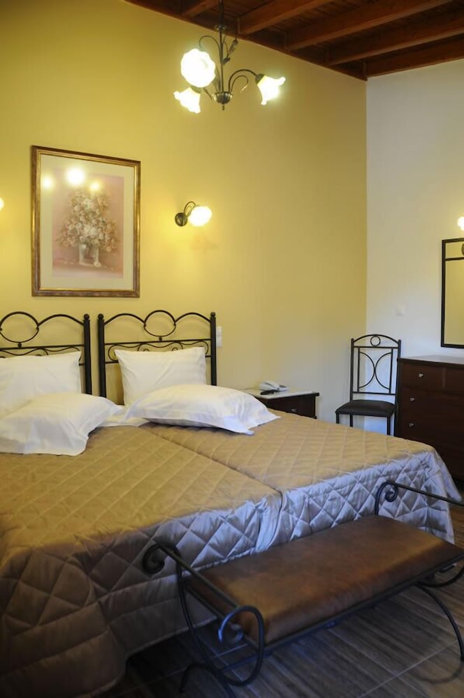 Skiathos Island Suites