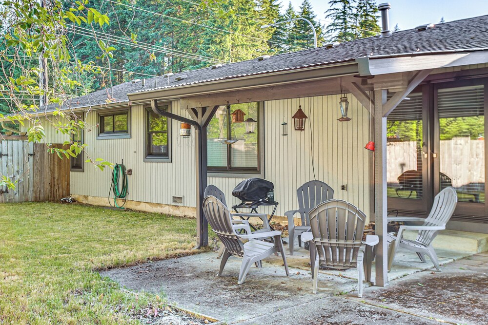 Golf, Hike, Dine & Relax: Home in Port Orchard, photo 10