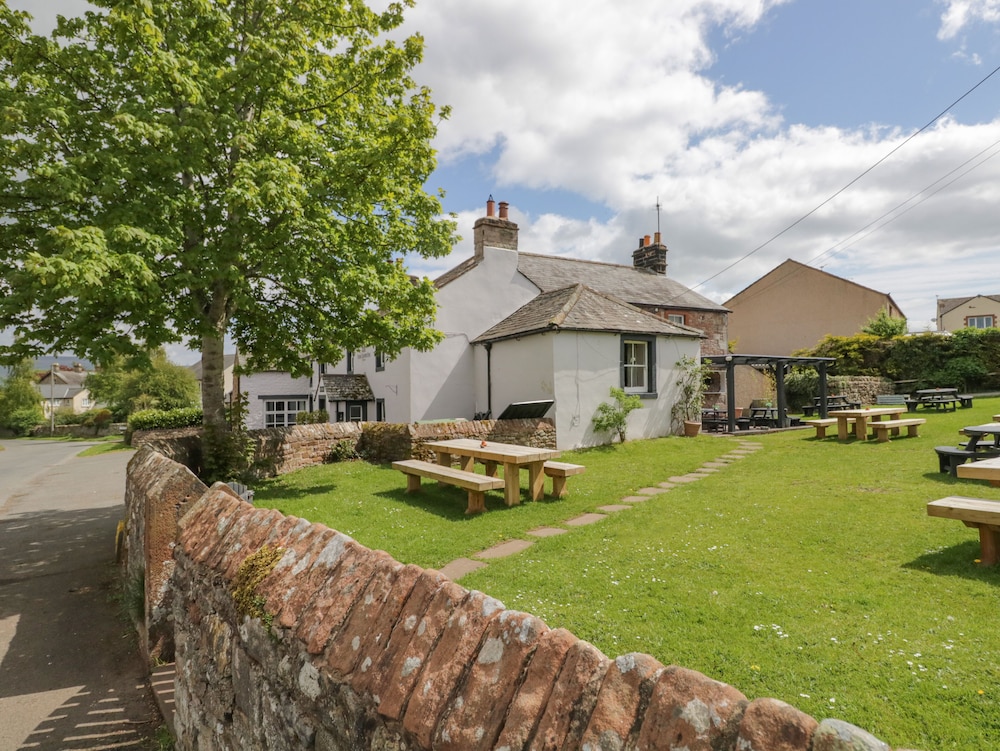 Bella Cottage