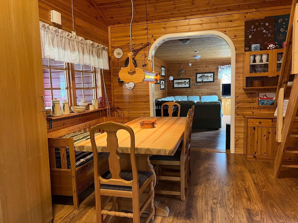 5 Person Holiday Home in Bredaryd