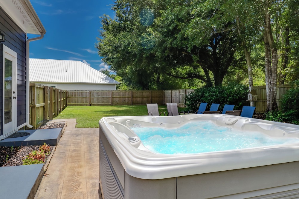 Cottage at Bella Vista by Southern Vacation Rentals