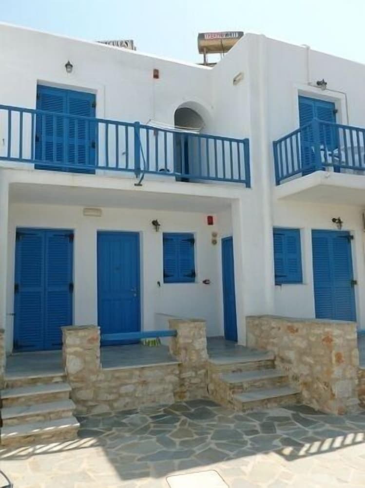 Ioanna Rooms