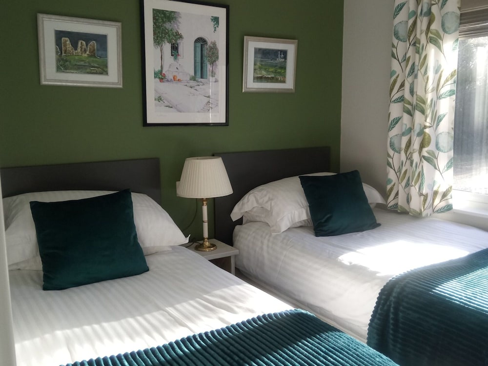 Cottage in Brookland Near Romney Marsh Beach view 4
