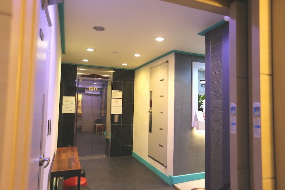 Must Stay Hotel Myeongdong