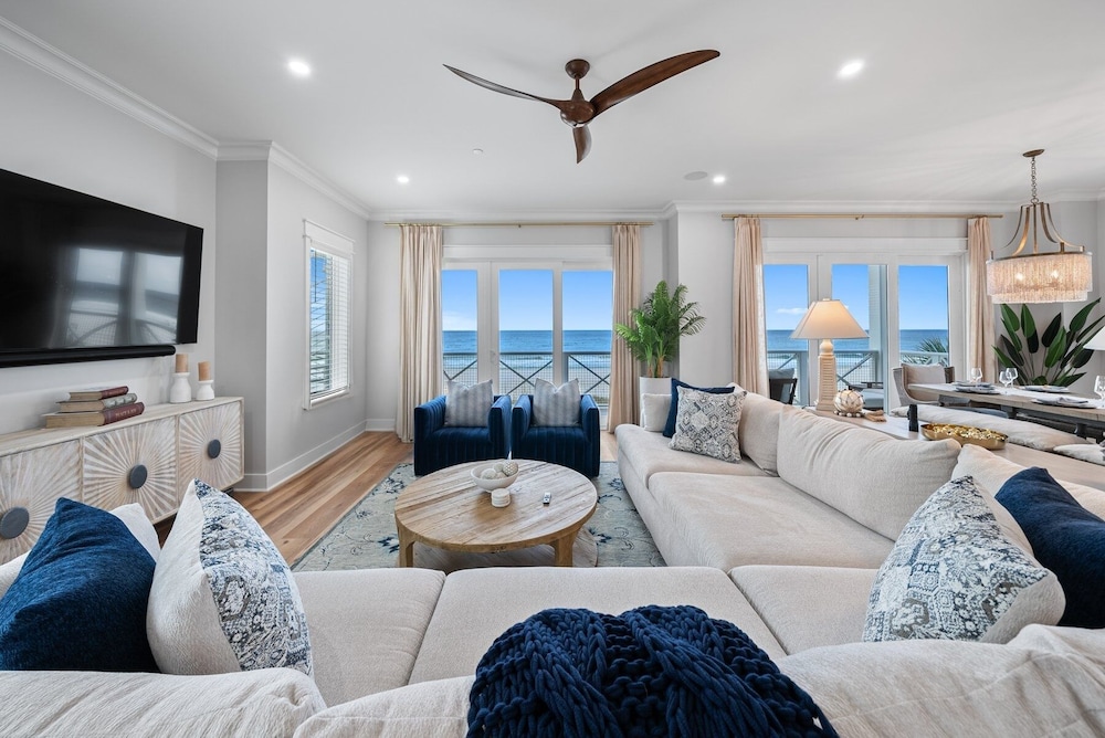 Blessing At Pier Park 6 Bedroom Home