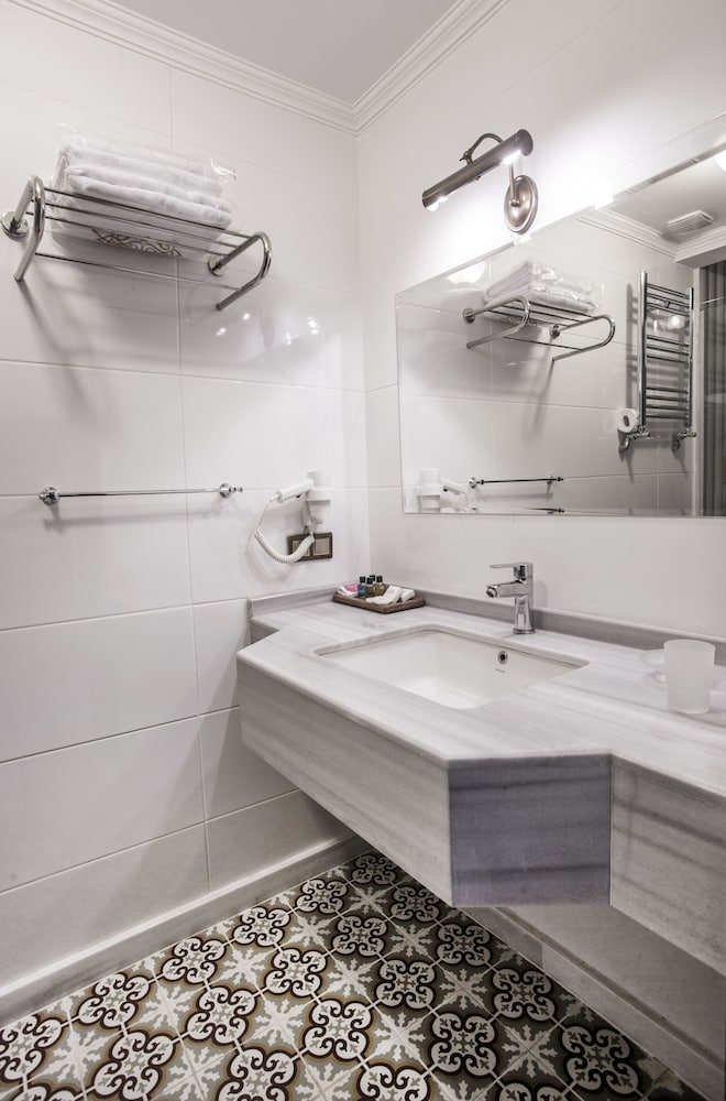 Bahçe Ev Oteli - Özel Sınıf - Image 80