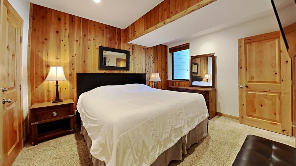 Mammoth Mountain - Vacation Condos