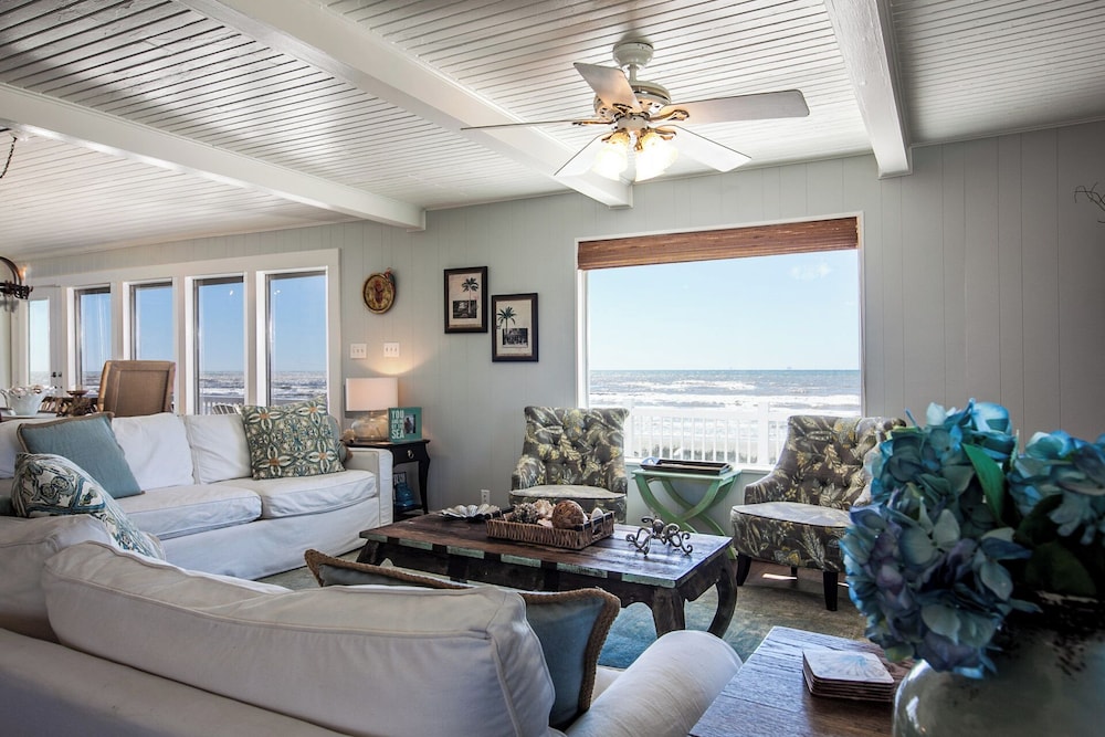 Bermuda Blue by Ryson Vacation Rentals