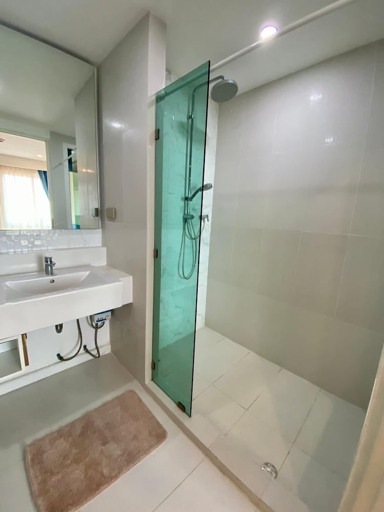 Seven Seas Condo Resort by PSR view 5