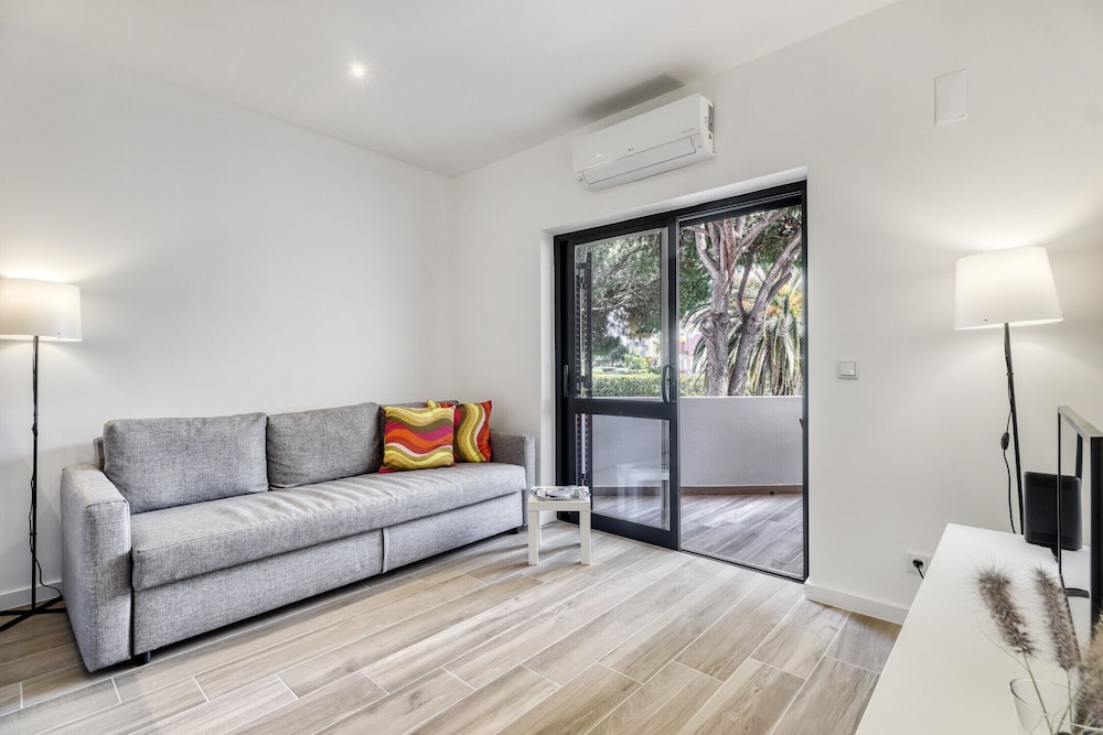 Sunshine Apartment in Vilamoura