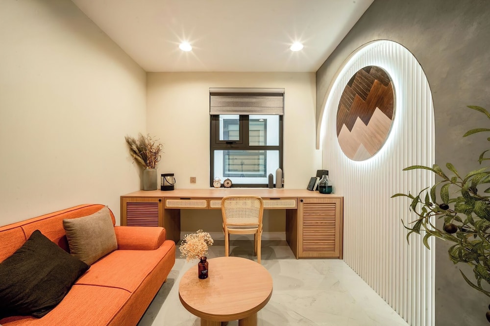 D Le Roi Soleil Premium Suites