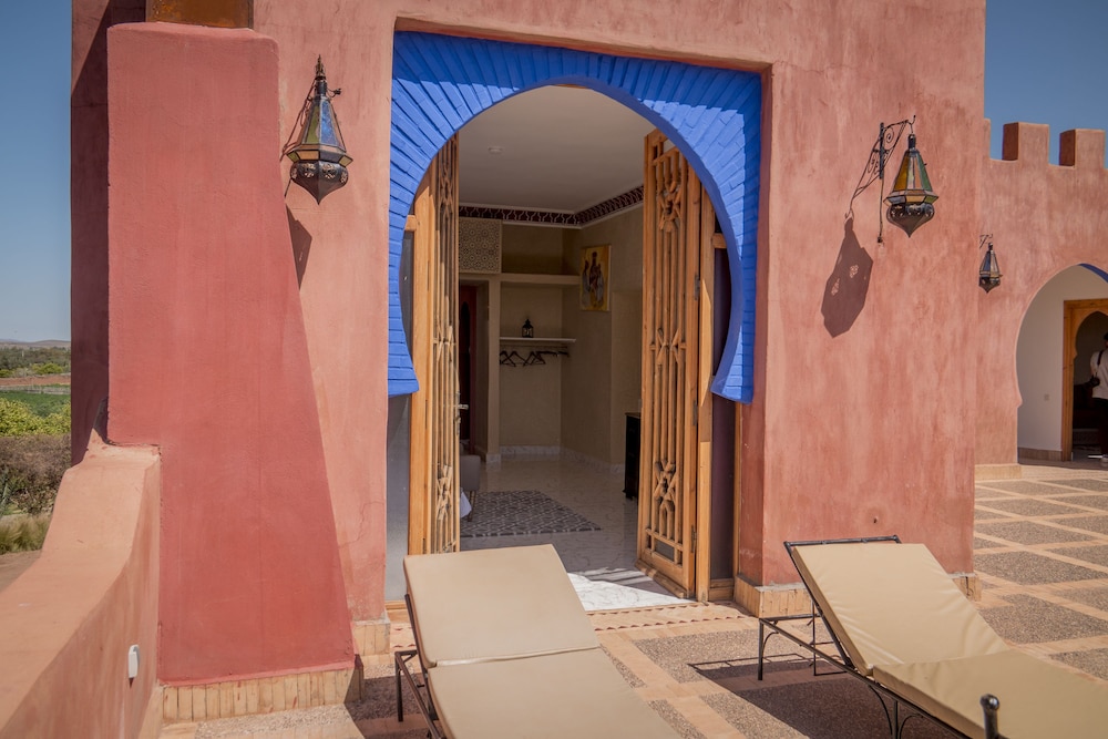 Riad Beloiseau