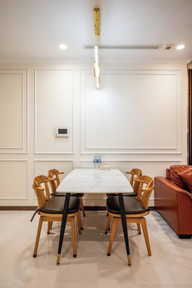 Urban Zen Saigon - Vinhomes Landmark 81