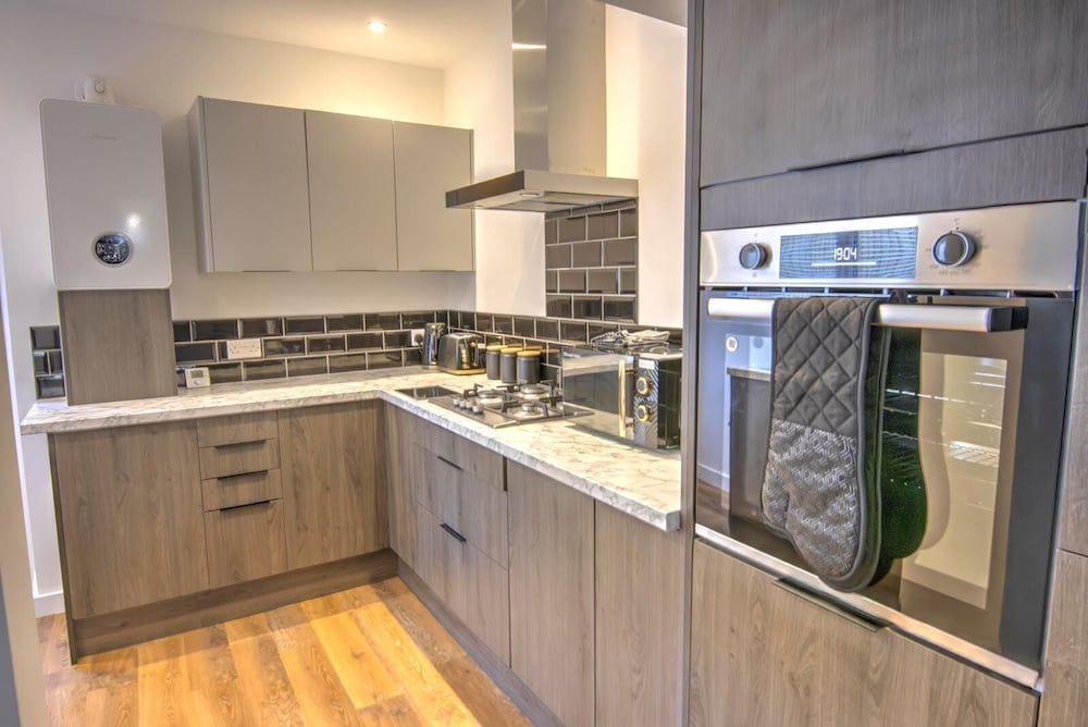 2 Bed House, Family Friendly With Garden view 4