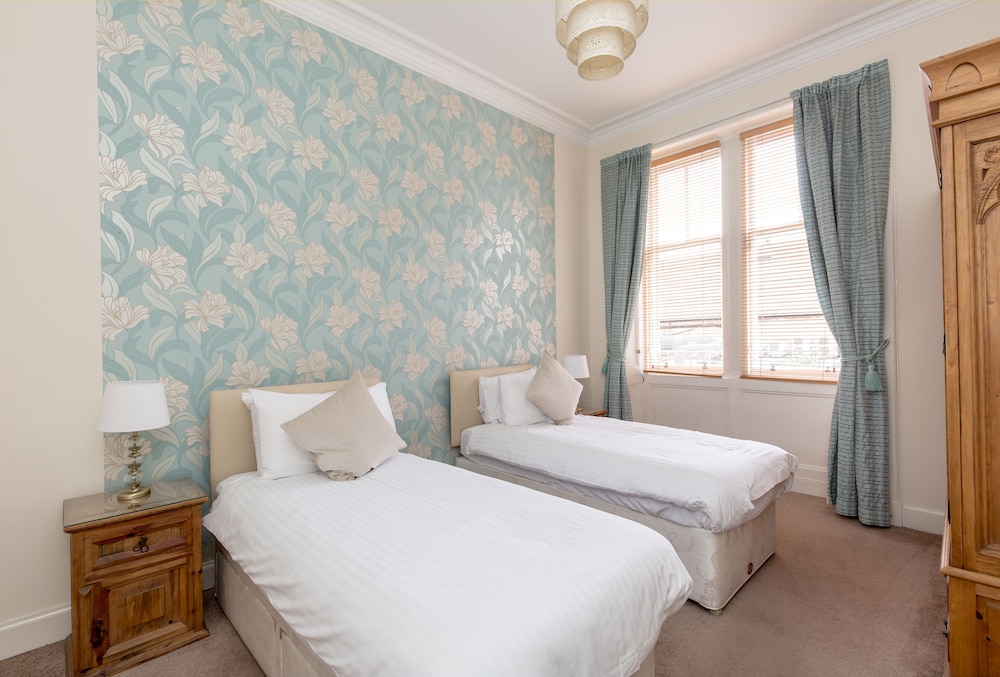 Silver Lining Lochrin Terrace Apartment view 2
